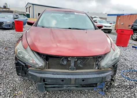 2016 Nissan Altima 2.5 z USA, uszkodzony, nr VIN 1N4AL3AP9GC218333